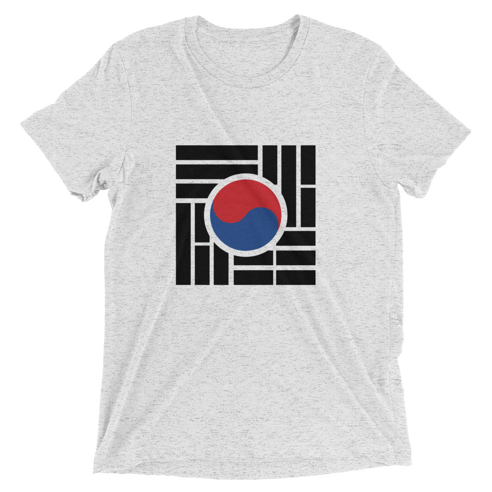 "Korean Flag" Short sleeve t-shirt